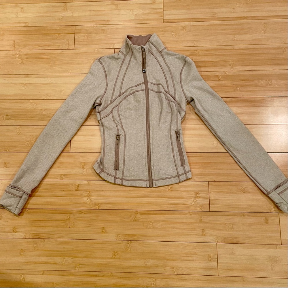 Authentic Lululemon Define Crop Jacket Nutmeg/Lig… - image 3